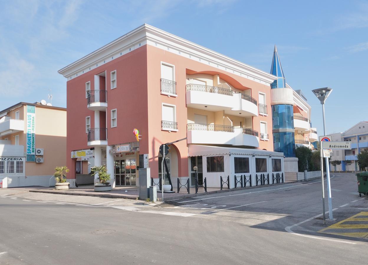 Residence Millennium Bibione Buitenkant foto